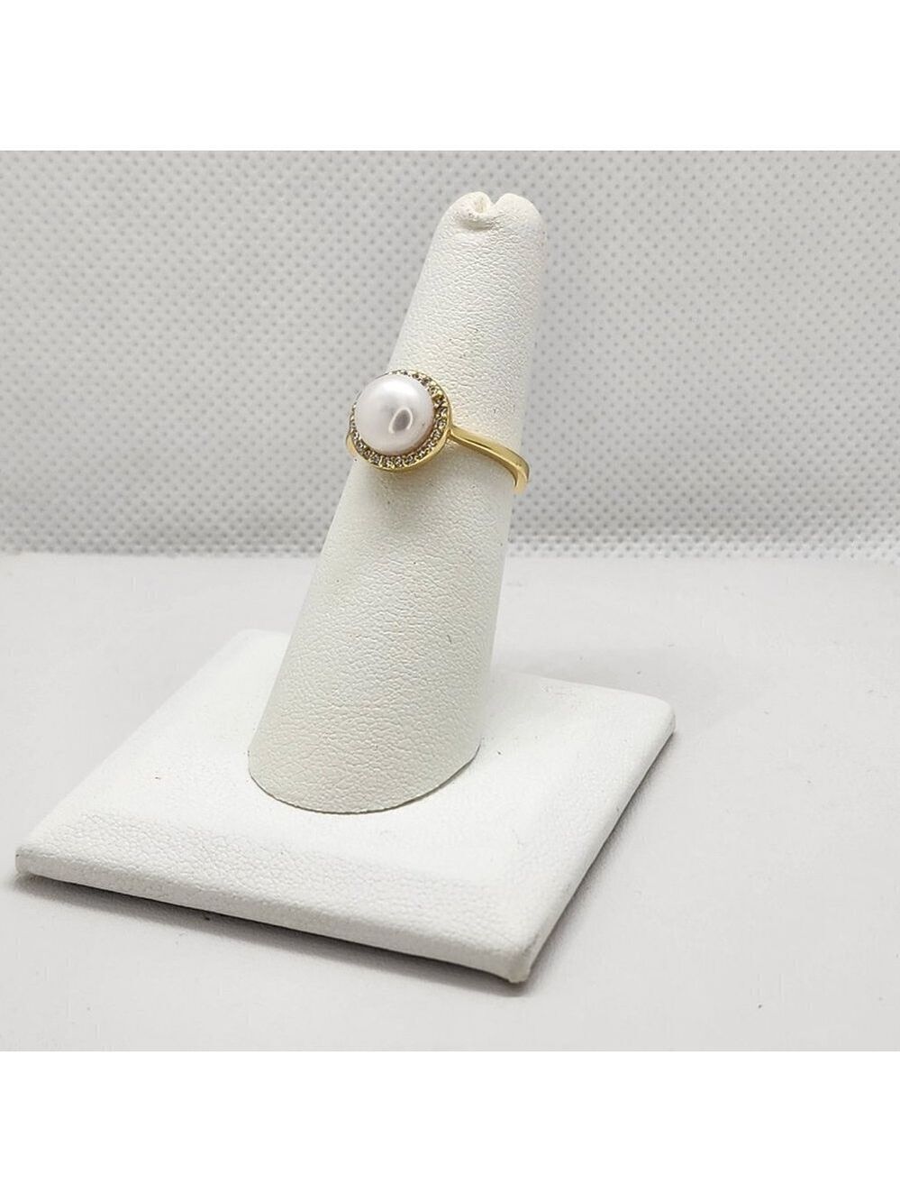 Brand New Sterling Silver 925 Pearl Ring